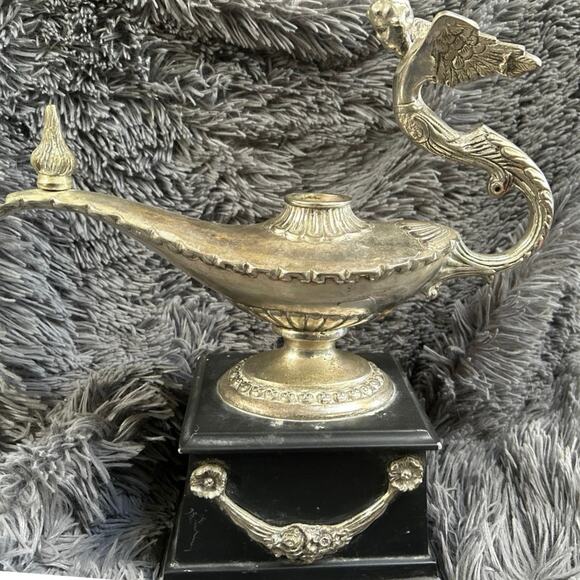 Screen Used Cast Brass Aladdin Genie Lantern Winged Handle Art Nouveau Statue - Picture 7 of 11